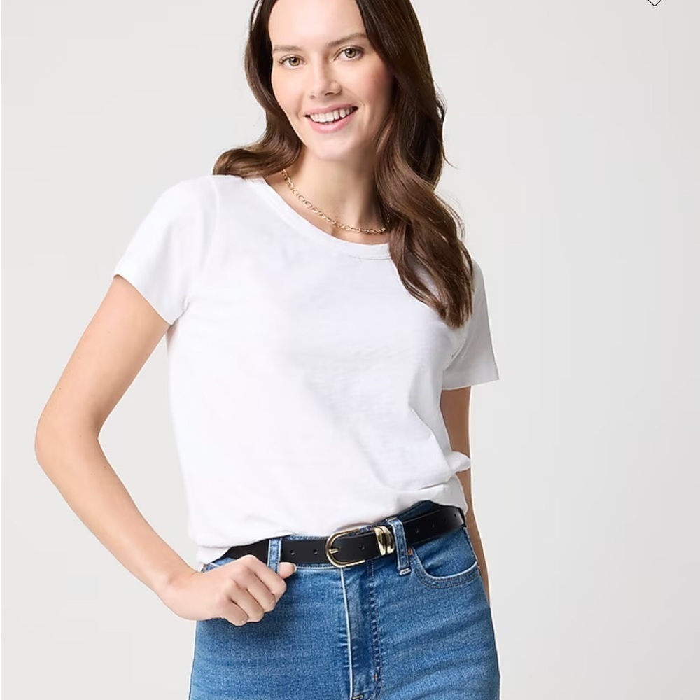 J crew white Short-sleeve girlfriend crewneck tee
